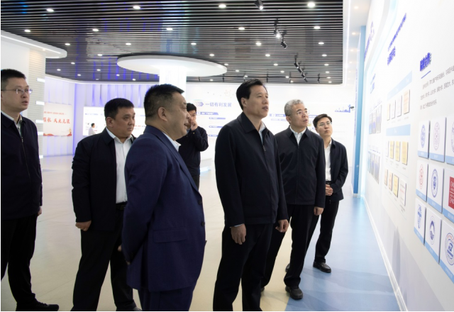 濟(jì)寧市委常委、組織部部長、統(tǒng)戰(zhàn)部部長龐建棟到新風(fēng)光調(diào)研